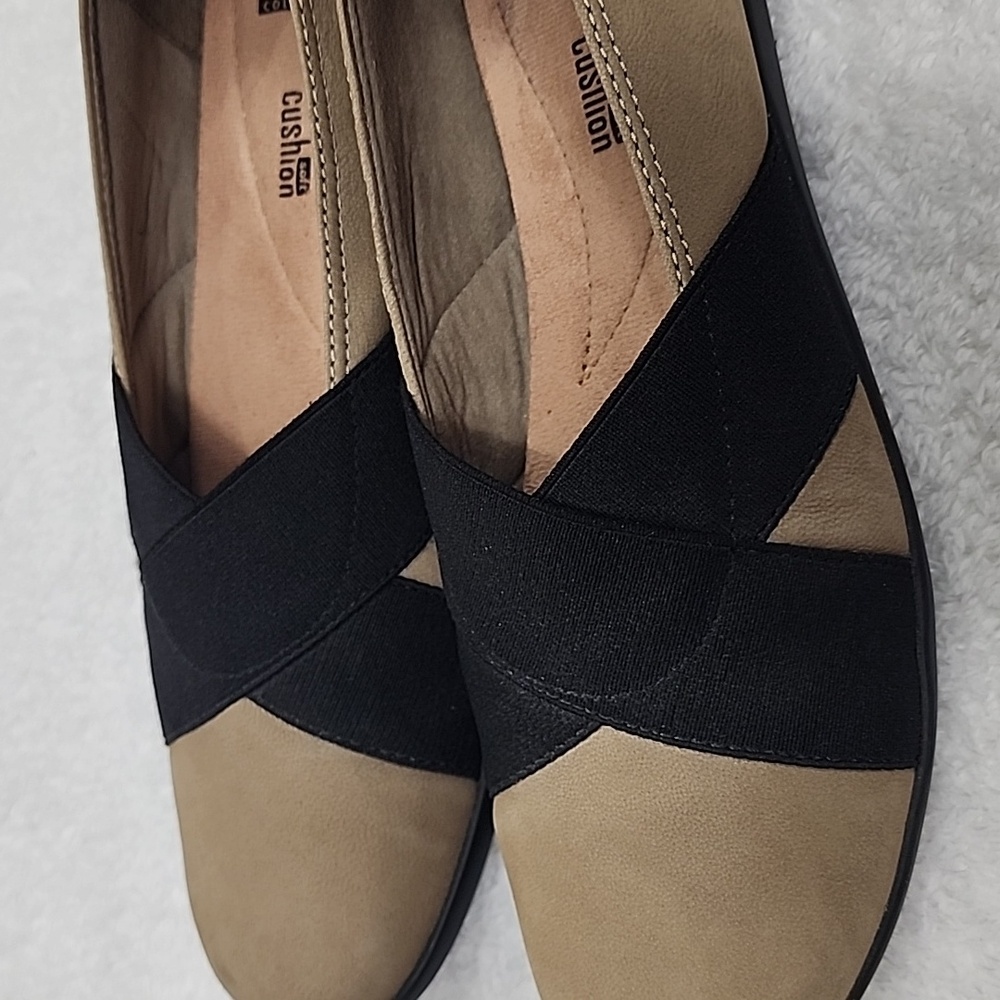 Clarks Medora Suede Jem Cross Strap Tan And Black Slip On Loafer - Picture 7 of 12